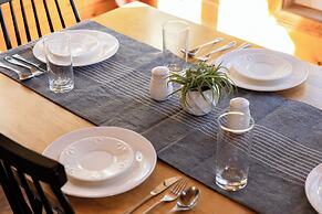 Black OAK Cabin #1977