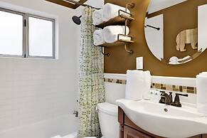 Sunshine Cabin #2324