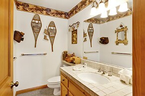 Cove Lakefront Chalet #2098