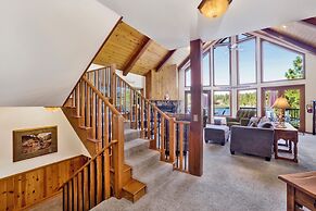 Cove Lakefront Chalet #2098