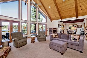 Cove Lakefront Chalet #2098