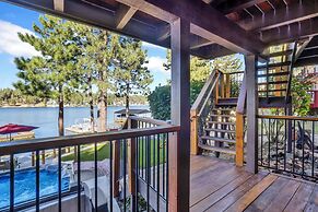 Cove Lakefront Chalet #2098