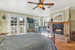 THE Winding Lane House EST 1932 #2360