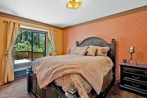 Club View Pines #2105