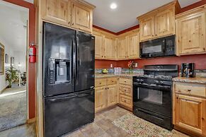 Knotty Pines LOG Cabin #2414