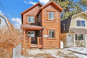 Knotty Pines LOG Cabin #2414