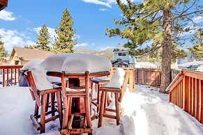 Knotty Pines LOG Cabin #2414