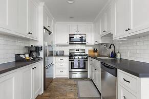 Twin Pines Lodge #2458