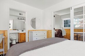 Twin Pines Lodge #2458