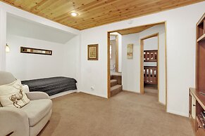 Knickerbocker Retreat #2321