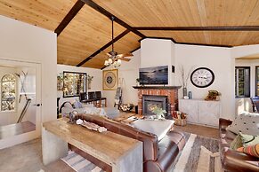 Slope View Chalet #2076