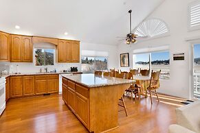 BIG Bear Cozy Hideaway #2253