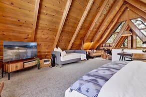 Moonridge Modern Chalet #2453