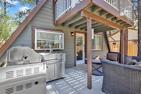 THE Pyramid IN BIG Bear #2124