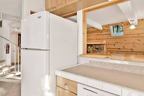 THE Pyramid IN BIG Bear #2124