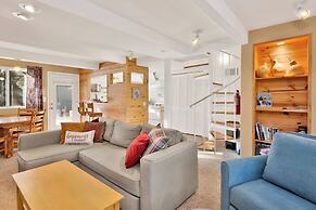 THE Pyramid IN BIG Bear #2124