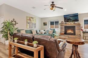 KIT Kat's Hideaway #1874