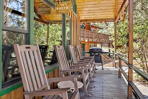 Bear CUB Cabin #2069