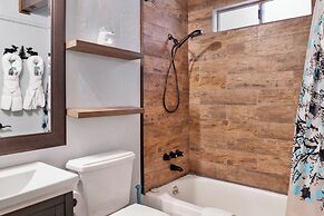 Wolf CUB Cabin #1946