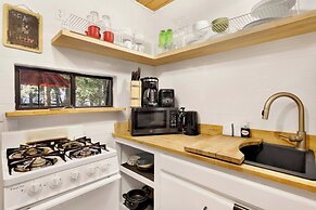 Wolf CUB Cabin #1946