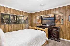 THE Malabear Cabin #2160