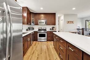 THE Malabear Cabin #2160