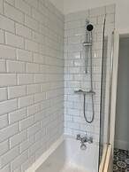 Large Five Bedroom Home with parking