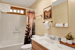 Alpine Adventure #2166