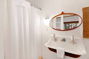 Mid-century Modern Chalet #1927