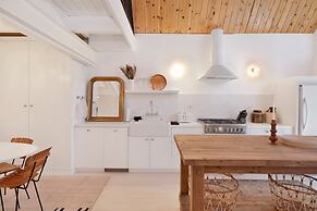 Mid-century Modern Chalet #1927