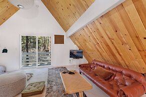 Mid-century Modern Chalet #1927