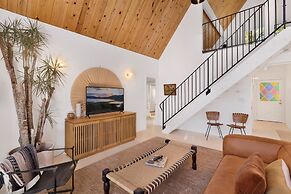 Mid-century Modern Chalet #1927