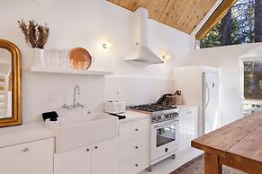 Mid-century Modern Chalet #1927