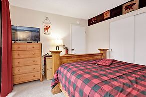 Lakeside Retreat #2365