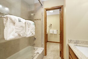 Forest Shores Lake View Condo #2250