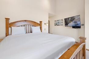 Forest Shores Lake View Condo #2250