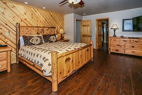 Angel View Chalet #885