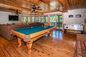 Angel View Chalet #885