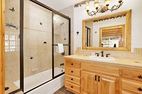 Castle Crag LOG Cabin #2392