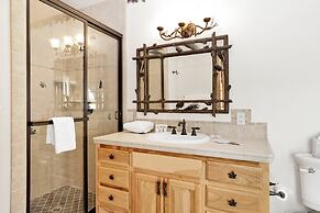 Castle Crag LOG Cabin #2392