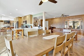 Eagle Escape ON BIG Bear Lake #2423