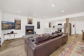 Summit Vellucci #744