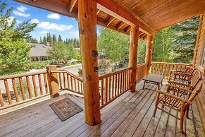 Little Cubs Cabin #1986