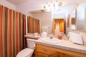 Little Cubs Cabin #1986