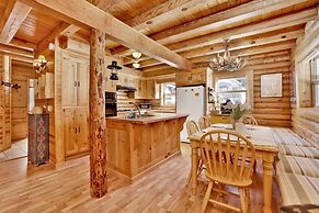 Binky's Mountain Hideaway #2455