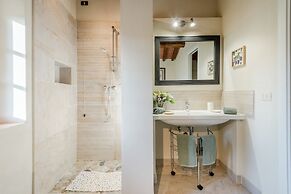 Grumo Farmhouse in Pescaglia