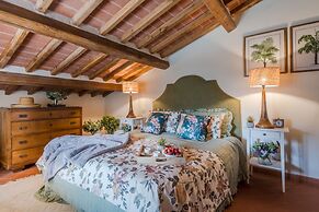 Grumo Farmhouse in Pescaglia