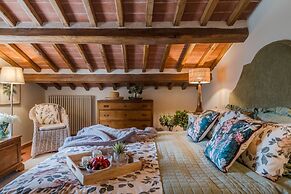 Grumo Farmhouse in Pescaglia