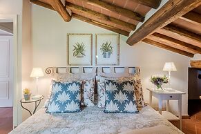 Grumo Farmhouse in Pescaglia