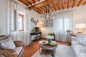 Grumo Farmhouse in Pescaglia